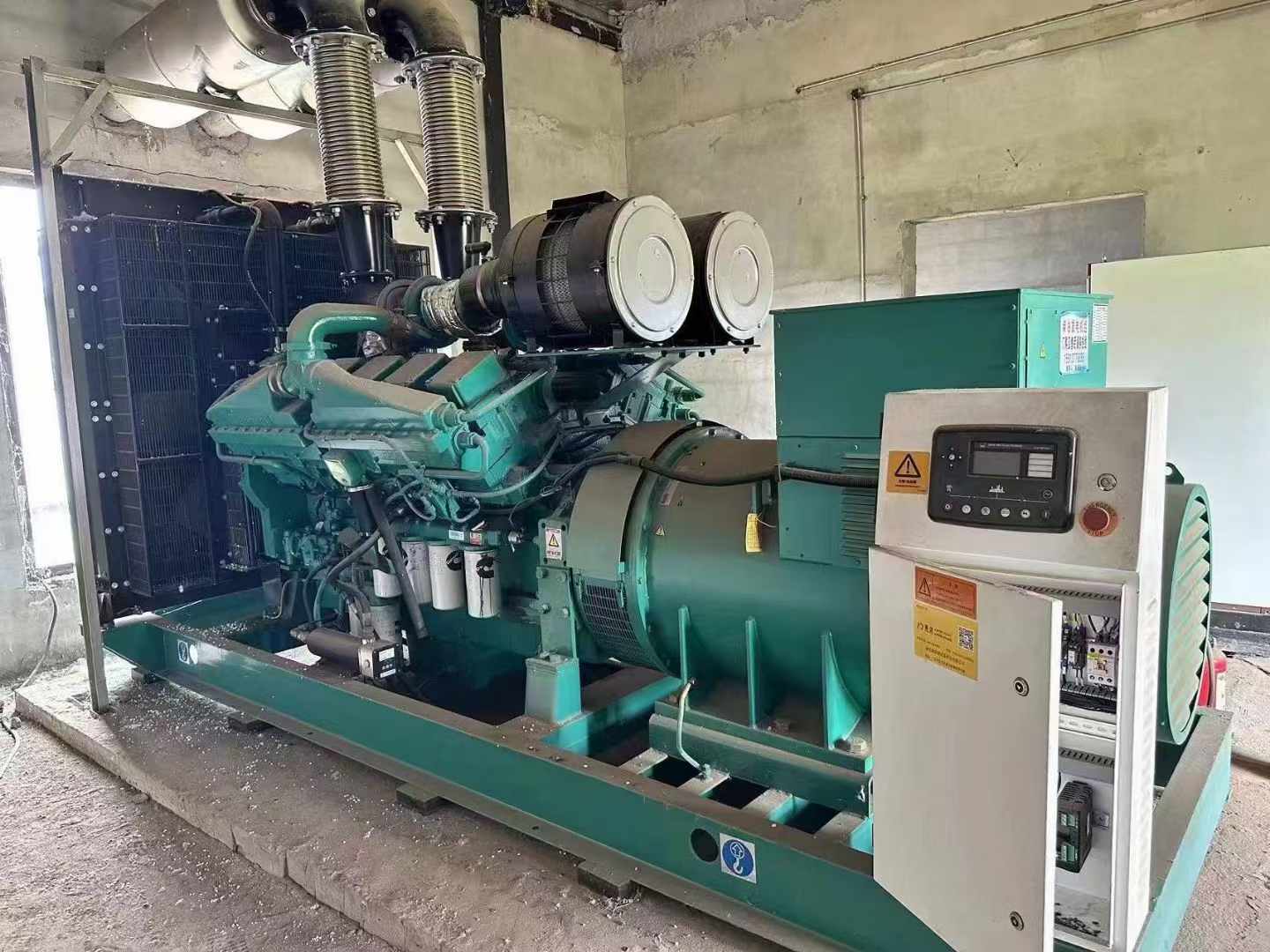 榆中无功补偿装置的性能评估需要考虑哪些因素？