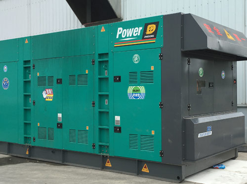 榆中升级发电机组的过程中需要注意哪些安全事项？